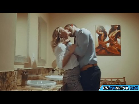 ❤️ ווען אַ באַסטי בלאָנדע סידוס איר אין אַ ציבור אָפּטריט ☑ אַנאַל פּאָרן אין פּאָרן yi.porngameshub.ru ❌❤